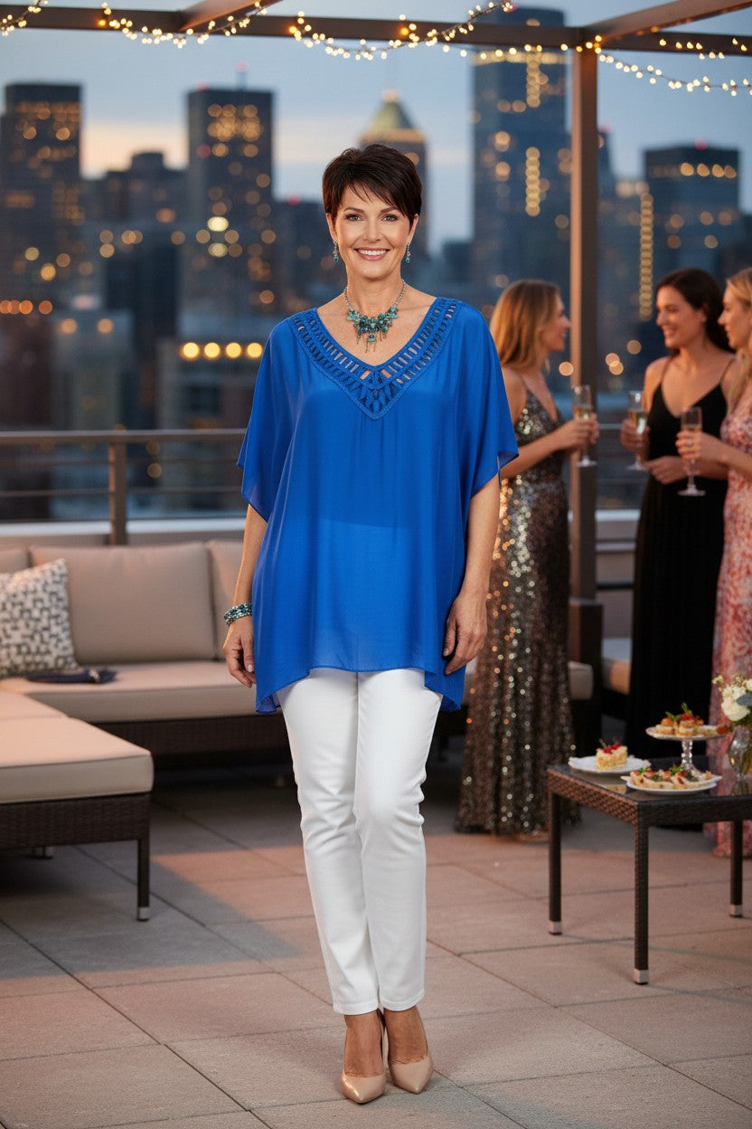 L581-Conti Moda Italian Silk V Neck Top