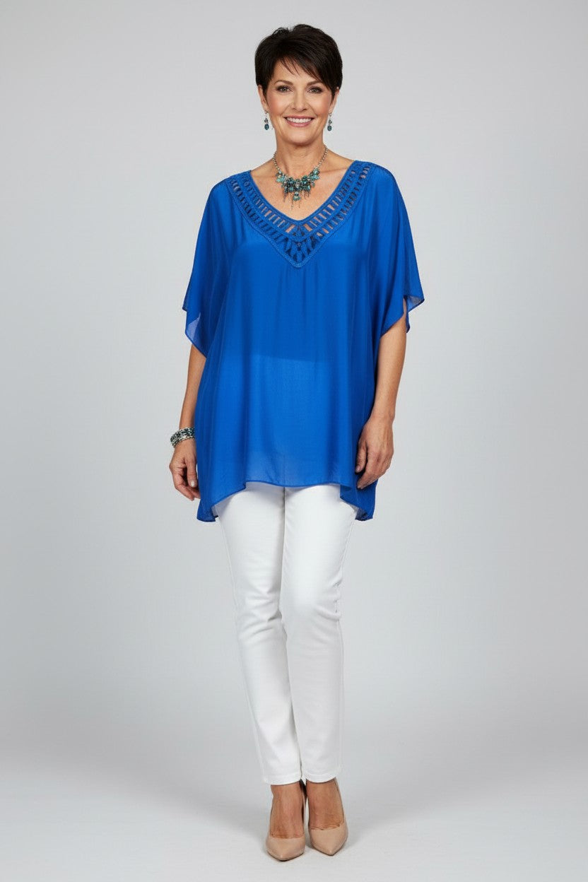 L581-Conti Moda Italian Silk V Neck Top