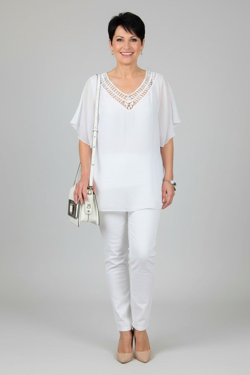 L581-Conti Moda Italian Silk V Neck Top